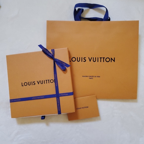 Louis Vuitton Handbags - Louis Vuitton paper bag, box and receipt holder